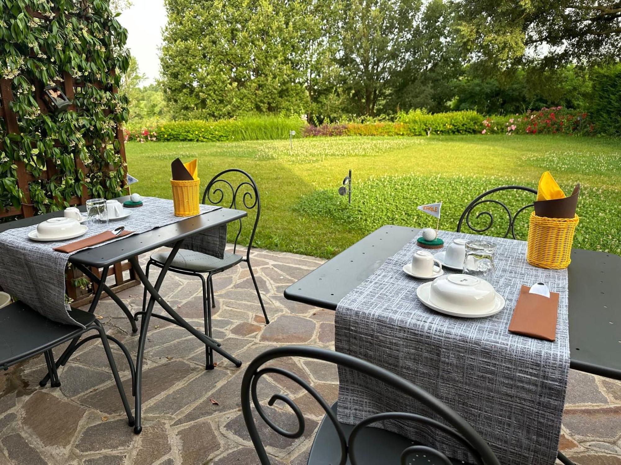 B&B Hole6 Καστενάζο Εξωτερικό φωτογραφία